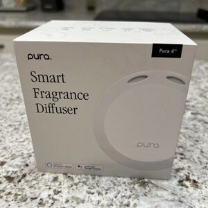 Pura Smart Fragrance Diffuser